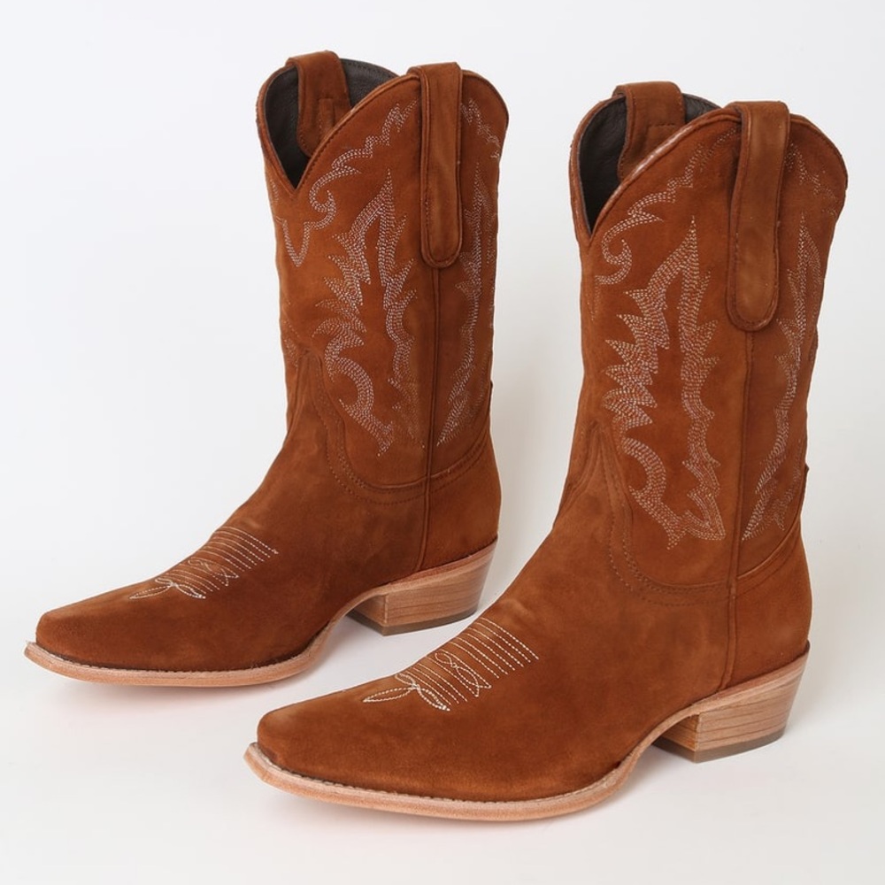 Lulus Cowboy boots size 7